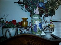 5 assorted pieces of Home Decor - Capodimonte and