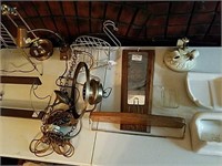 Neat Vintage home decor, light fixtures, bathroom