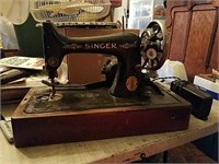 Vintage singer sewing machine in original wooden