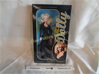 Rare Dolly Parton Collectors Doll 3