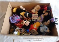 10 Disney Toys Aladdin, Mickey, etc...