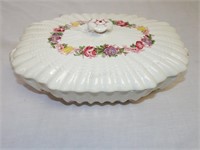 Spode Copeland "Rose Briar" Serving Bowl with lid