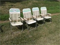 4 folding lawn chairs