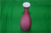 PINK AND WHITE OPALESCENT BARBER BOTTLE