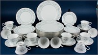 Oxford China Spring Pattern Dinner Setting For 12
