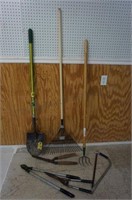 7 Household Yard and Garden Tools