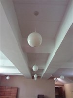 4 luminaires de plafond en boule de verre