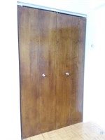 Porte garde robe double 217, 47 x 78po