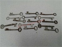 15 antique skeleton keys