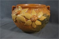 Roseville Pottery Clematis Bulbous Planter #667-5"