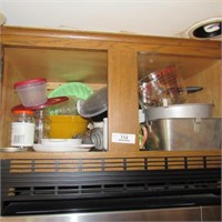 Cabinet lot~Pyrex, mixing bowl, tupperware, etc