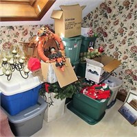 HUGE lot of vintage XMAS & holiday decorations