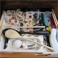Kitchen drawer lot~ Cooking accessories, etc