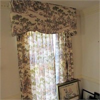 Set of 4 Colonial scene window treatments/curtains