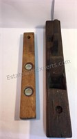 Antique wooden wood planer with wooden level