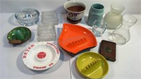 Assorted vintage glass, ceramic and plastic ash