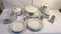 Somerset china made by NL Excel. 7 dinner plates,