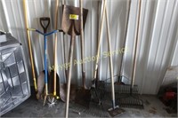 Hand tools, rakes, shovels, 12 pieces