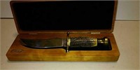 Case commemorative  knife