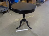 Round Wood Side Table 2