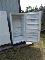 Sears upright freezer