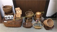 Lg Lot of Baskets