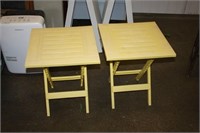 2 Plastic Tables 17 x 17 x 20
