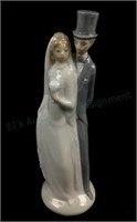 Nao Porcelain Wedding Couple Figurine 00109