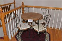 Ice Cream Parlor Style Table & Chairs 4 Chairs,