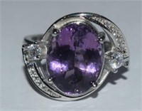 Size 8 Sterling Silver Ring w/ Amethyst and White
