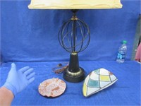 mid-century table lamp & 2 ashtrays