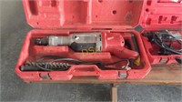 Milwaukee heavy duty hammer drill comes with case