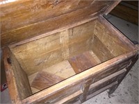 WOODEN CHEST WITH LEGS