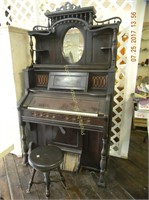 Pump organ with stool - top is removable