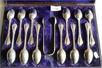Cased set Victorian sterling silver spoons