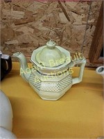 Vintage 5 in porcleian tea pot