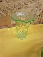 Vintage 5 in green depression vase