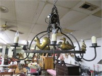 METAL COUNTRY STYLE CHANDELIER 19"T X 34.5"W