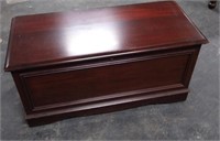 Solid Mahogany Lane Cedar Lined Blanket Chest