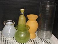 SELECTION OF DECORATIVE VASES