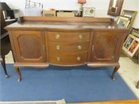ANTIQUE MAHOGANY QUEEN ANNE SIDEBOARD