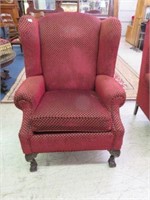 ELLISVILLE MFG.MODERN WINGBACK CHAIR WITH BALL AND