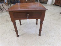 PRIMITIVE PEG CONSTRUCTION OAK SIDE TABLE