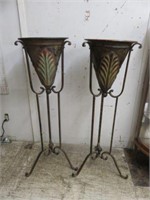 PAIR OF ORNATE METAL MODERN PLANT STANDS