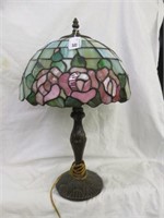 NICE STAIN GLASS PARLOR LAMP 20"T