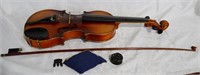Antonius Stradivarius Cermonefis Violin & Case