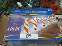 5 CANDY CANE LAWNSTAKES IN BOX