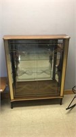 MID CENTURY MIRRORED BACK DISPLAY CABINET WITH 2