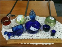 ASST COLORED GLASSWARE, SMALL BOWLS AND PITCHERS
