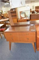 MID CENTURY DRESSER TABLE WITH MIRROR, 36"